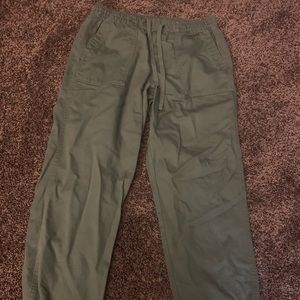 GAP green summer pants